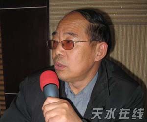 隴上江南旅行社李志光發(fā)言.jpg