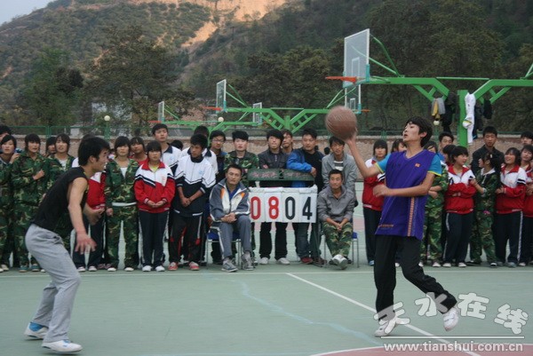 13、聲東擊西.jpg