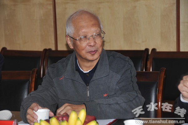 路明.jpg