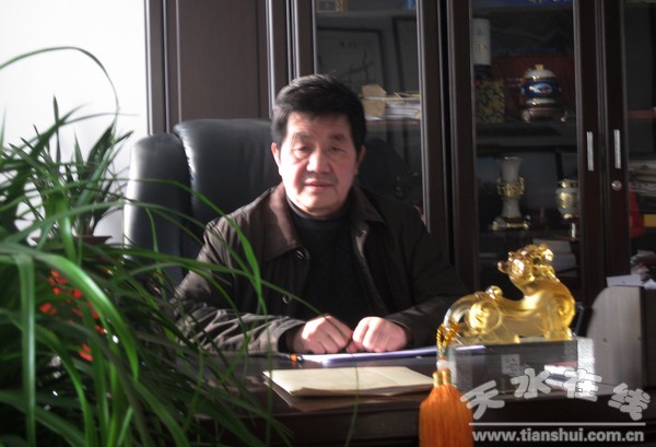 張正義總經(jīng)理照片00.JPG