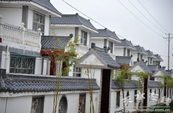 紅堡鎮(zhèn)賈灣新村.jpg