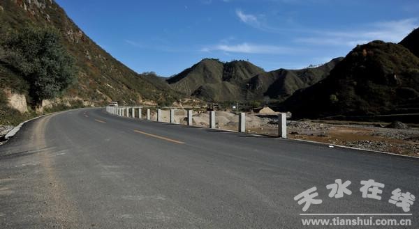 10075057_713816[1].jpg