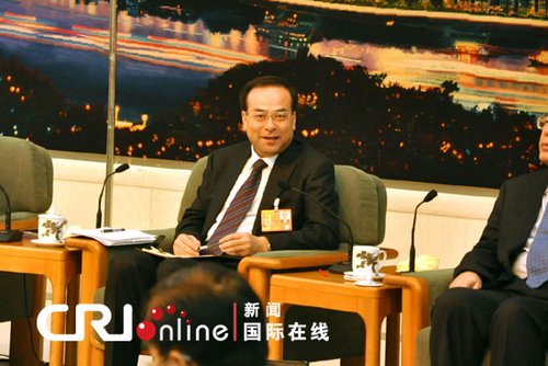 重慶代表團回應(yīng)薄熙來案:目前正在依法審理