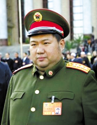 毛新宇