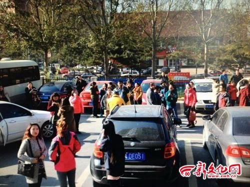 吉林松原5.5級(jí)地震 不少長(zhǎng)春市民到外避險(xiǎn)(圖)