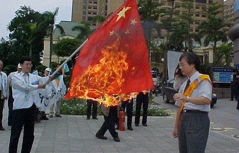 駐日使館發(fā)僑民自愿登記通知 緊急時便于援助