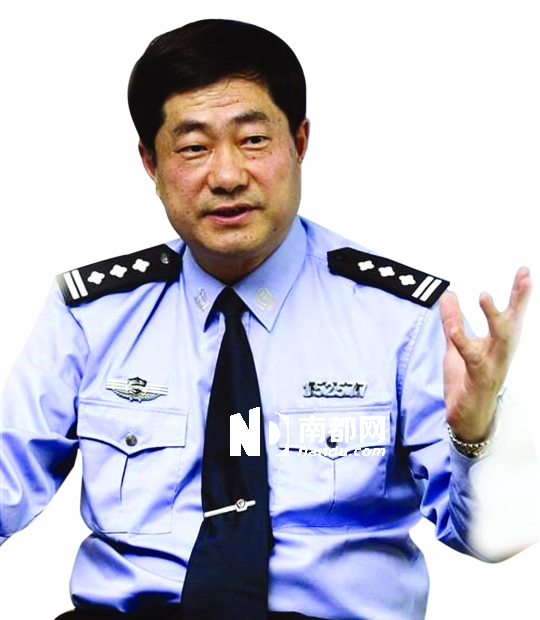 南城公安分局原局長魏向民。