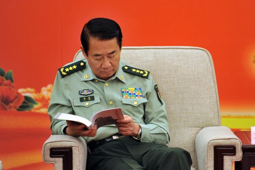劉少奇之子劉源上將參與座談(人民網(wǎng)記者翁奇羽攝)