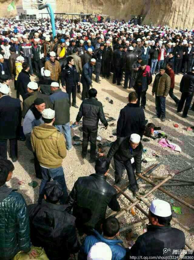 寧夏西吉發(fā)生踩踏事故 目前已致14人遇難