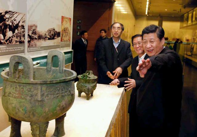 習(xí)近平關(guān)心地溝油去哪兒了：沒有去搞麻辣燙吧