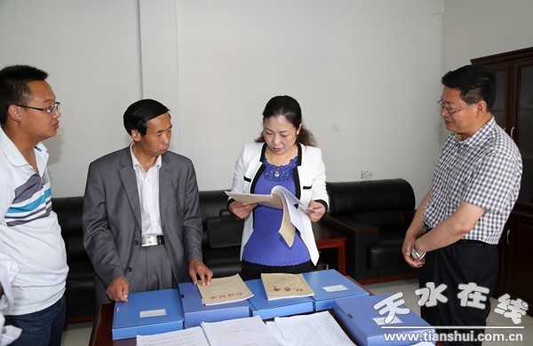 1406171721e4ad21f7ab182502[1].jpg