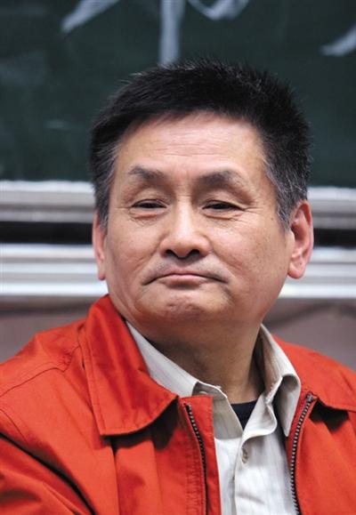 習(xí)近平：現(xiàn)在一些諜戰(zhàn)劇不尊重歷史