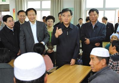 袁純清履新中央農(nóng)村工作領導小組副組長后首露面