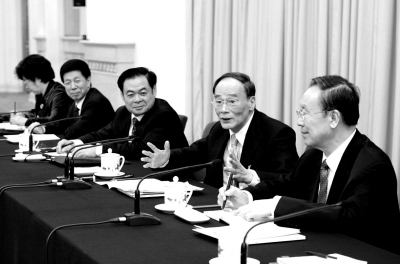 3月10日，王岐山參加兩會吉林代表團審議。