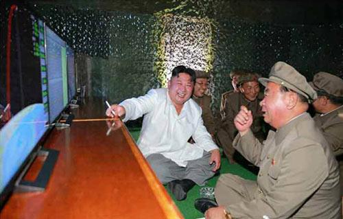 金正恩:美國已在朝鮮核打擊范圍內(nèi)
