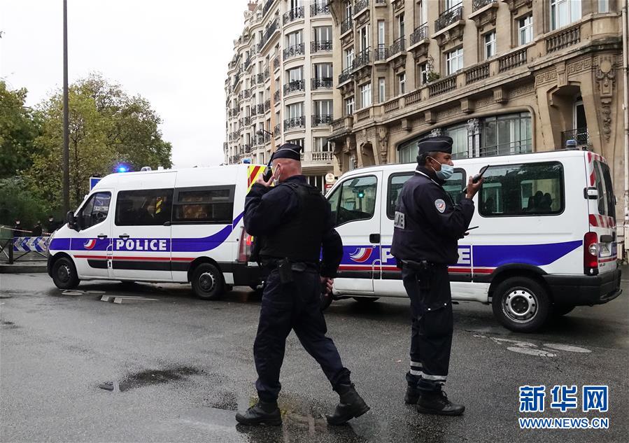 (國際)(2)巴黎發(fā)生持刀傷人事件 至少2人受傷